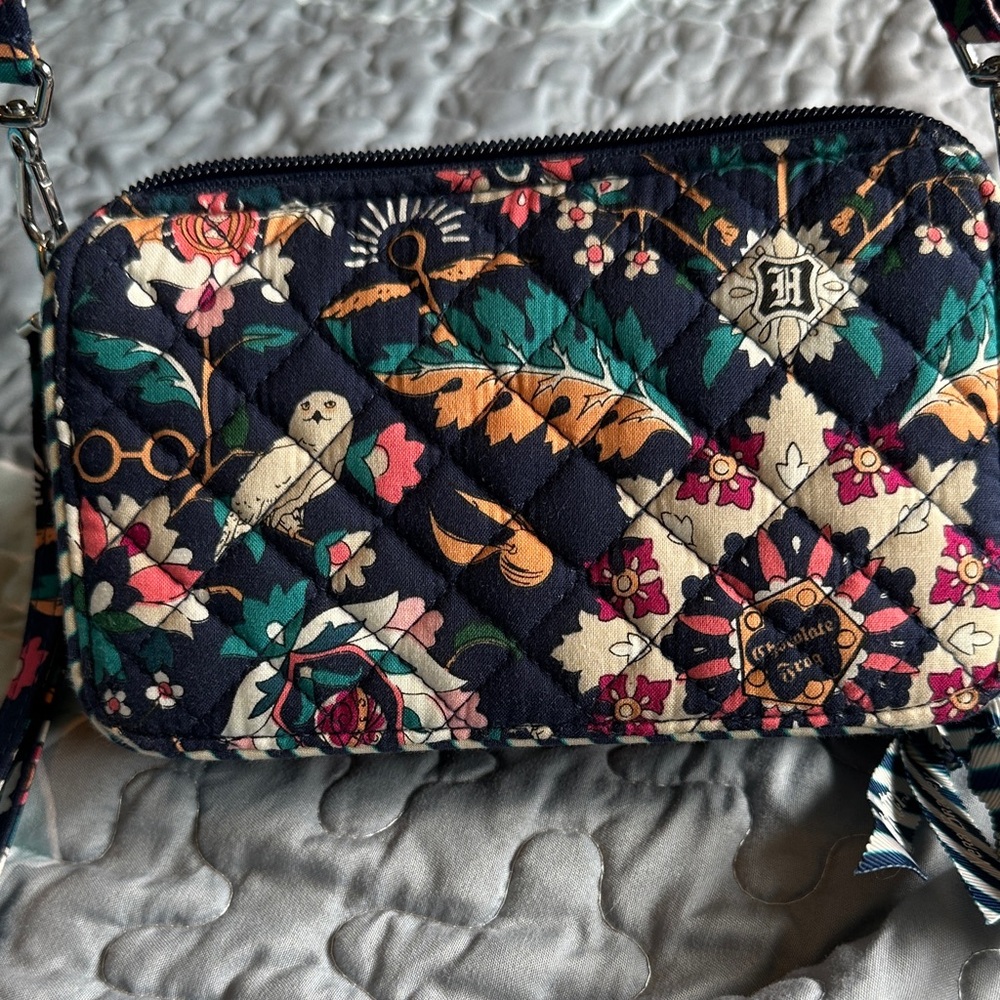 Vera Bradley Navy Multicolor Quilted Crossbody Wristlet